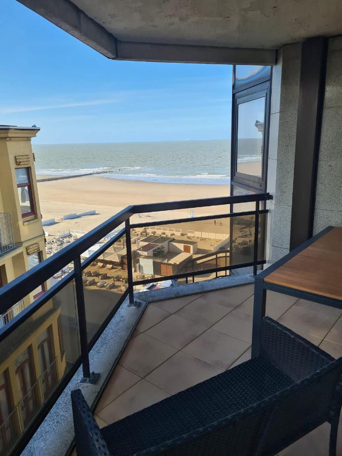 Luxurious Apartment With Sea View Blankenberge Exteriör bild